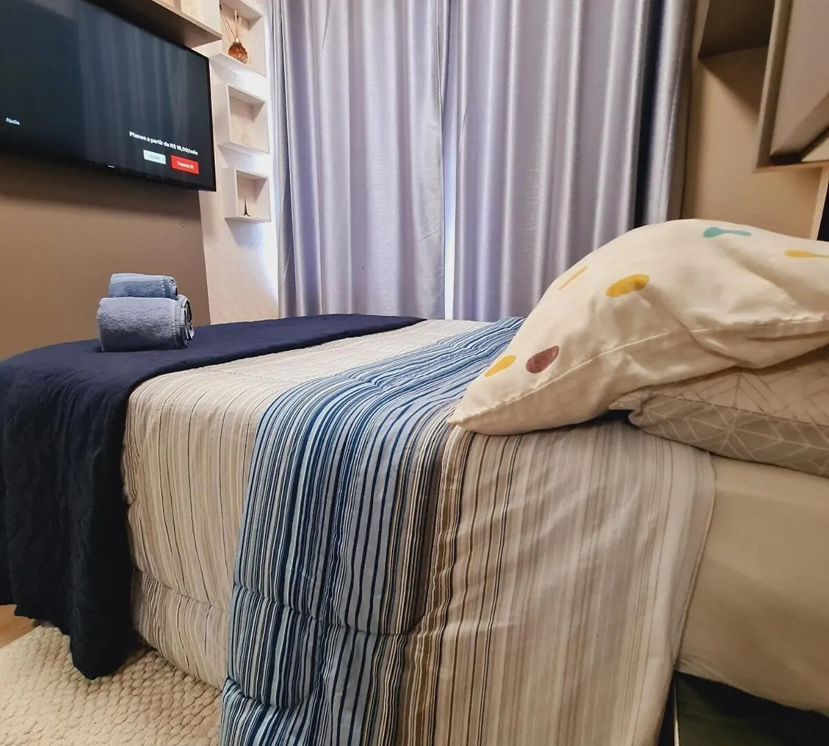 Apto 1 Quarto - Predio Com Piscina - Garagem - Vision Paulista Sao Paulo Brazil