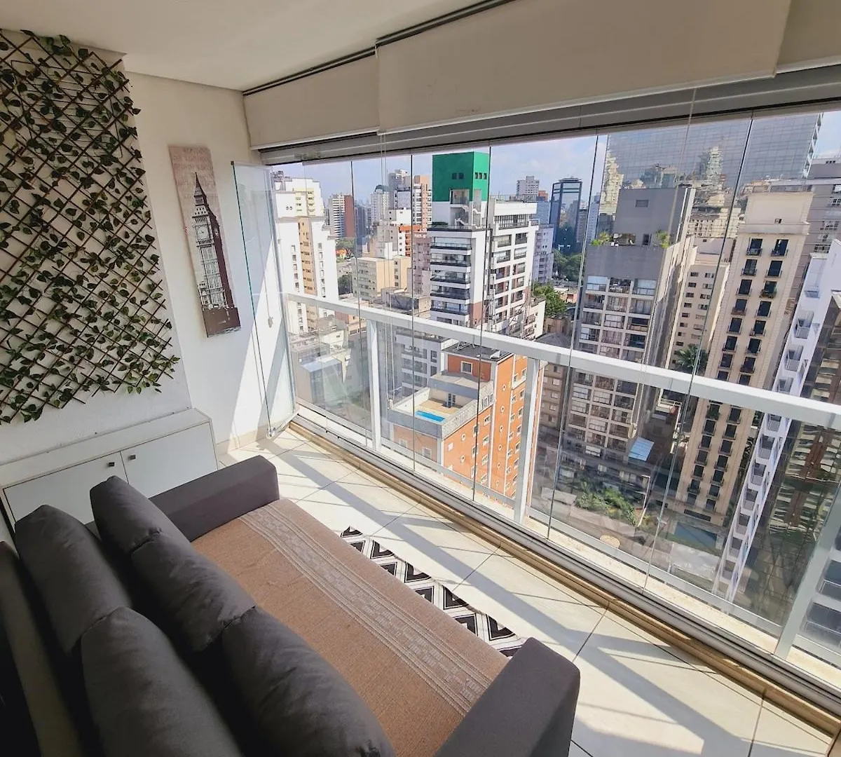 Apartment Apto 1 Quarto - Predio Com Piscina - Garagem - Vision Paulista Sao Paulo Brazil